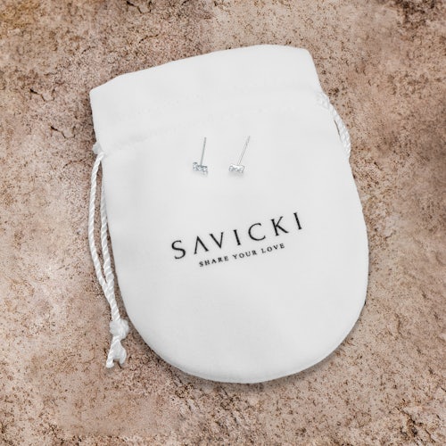 Kolczyki Savicki: białe złoto, diamenty